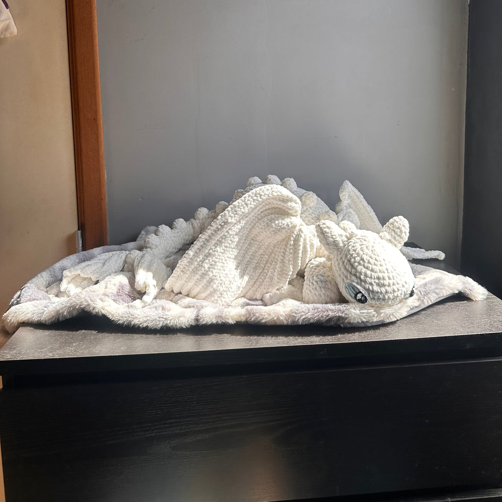 White NightFury (plush)